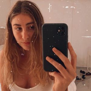 Meet your Posher, Delfina